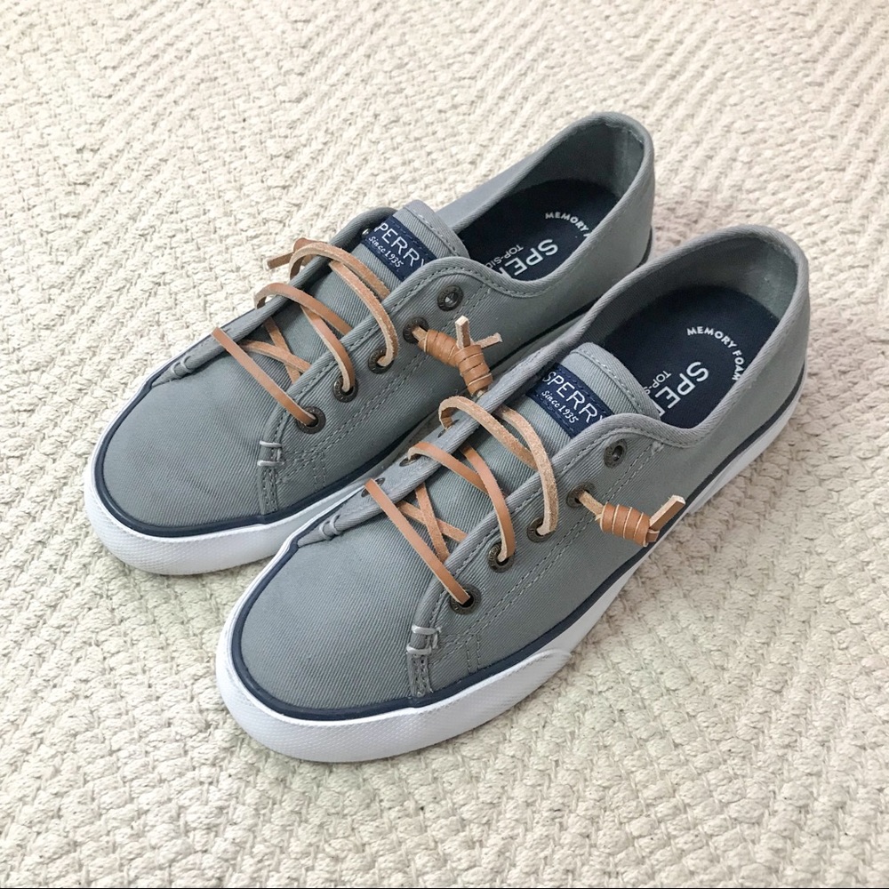 Sperry | Top Sider Seacoast Low Top No Tie Sneaker Size 5